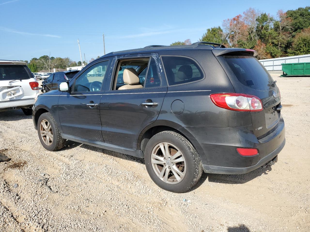 Hyundai SANTA FE Limited Image 2