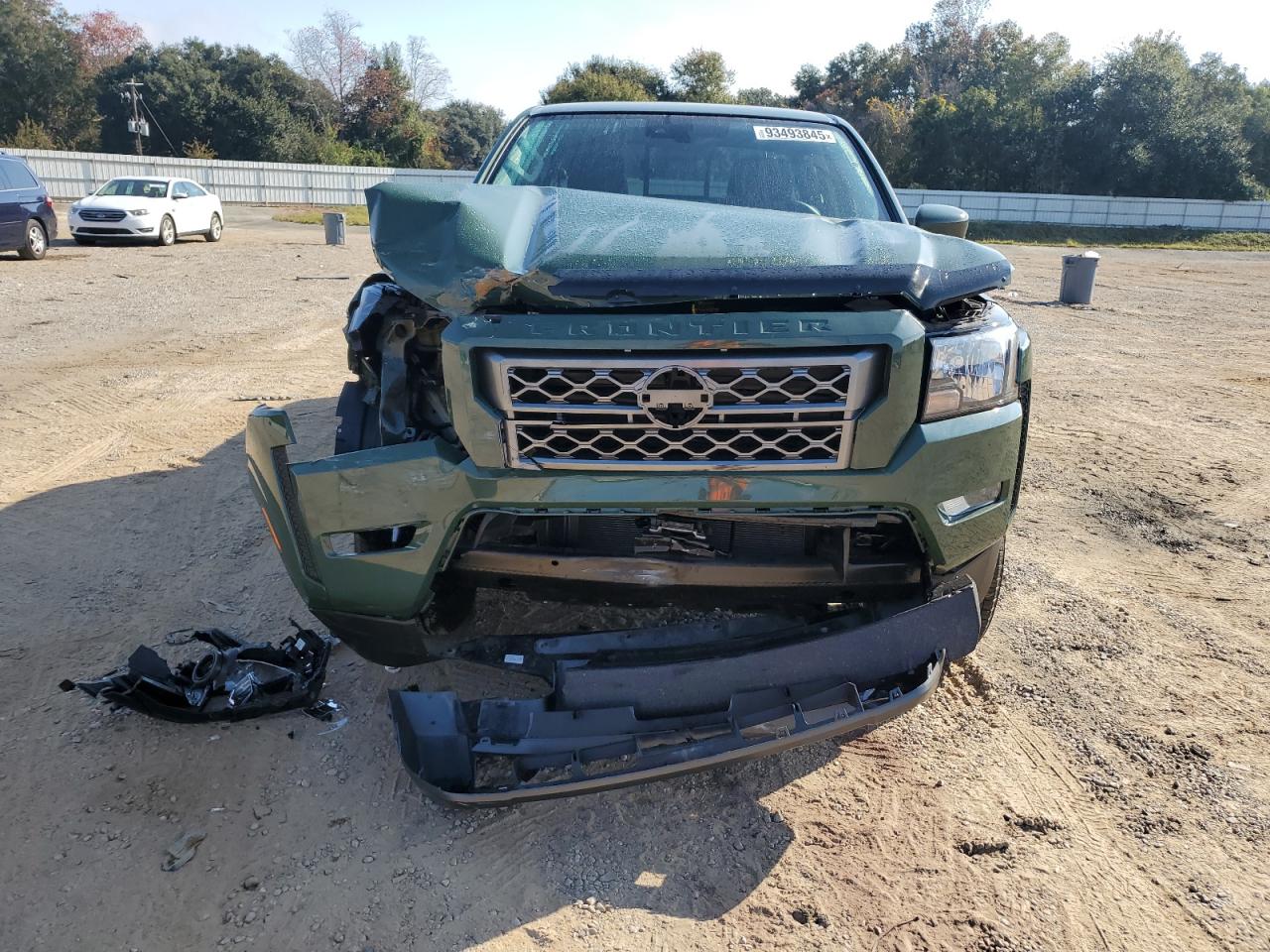 Nissan Frontier S Image 12