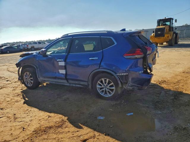 Nissan Rogue S Image 2