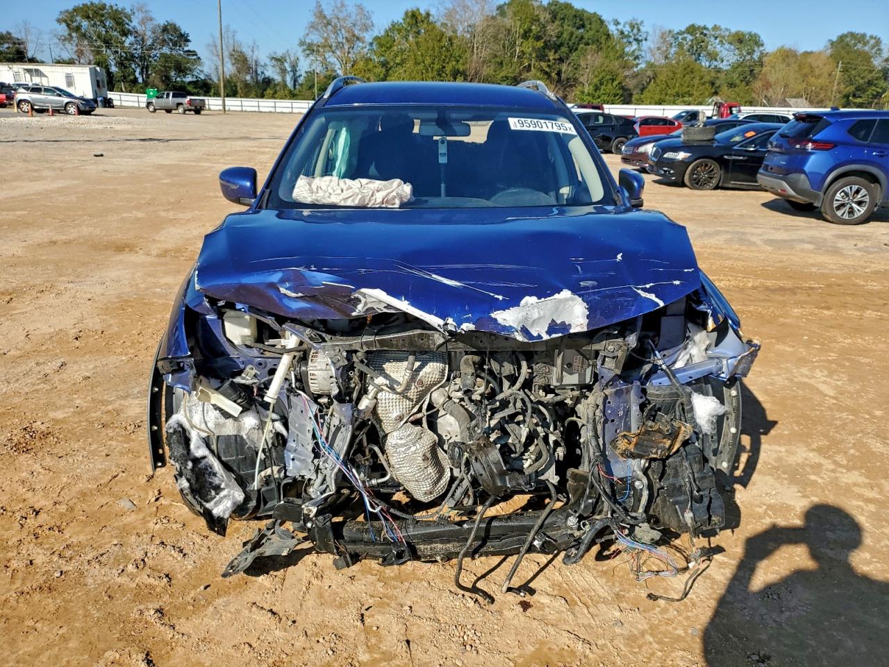 Nissan Rogue S Image 12