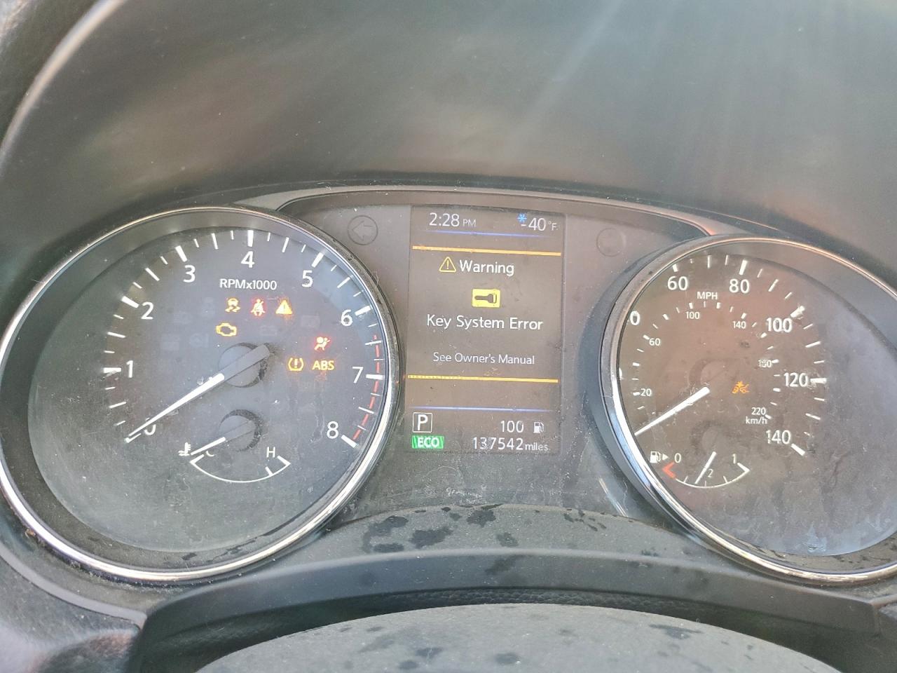 Nissan Rogue S Image 7