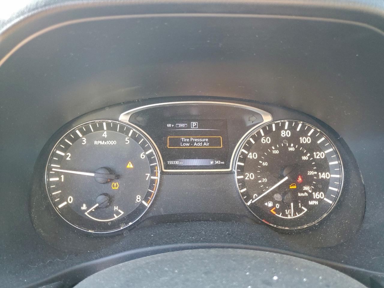 Nissan Pathfinder S Image 9