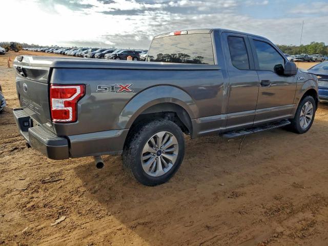 Ford F-150 Super Cab Image 5