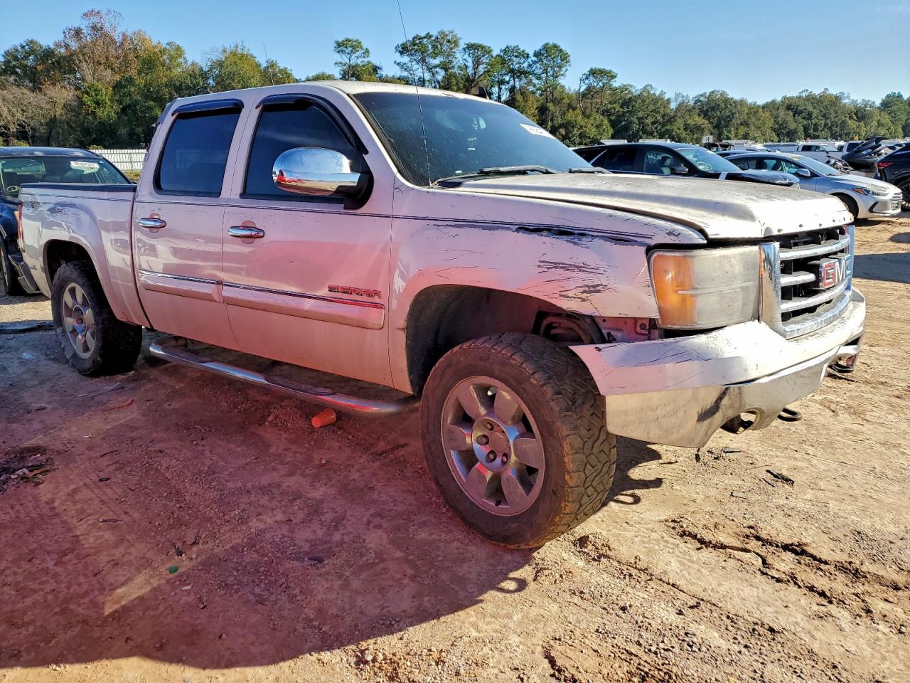 GMC Sierra K1500 Sle Image 2