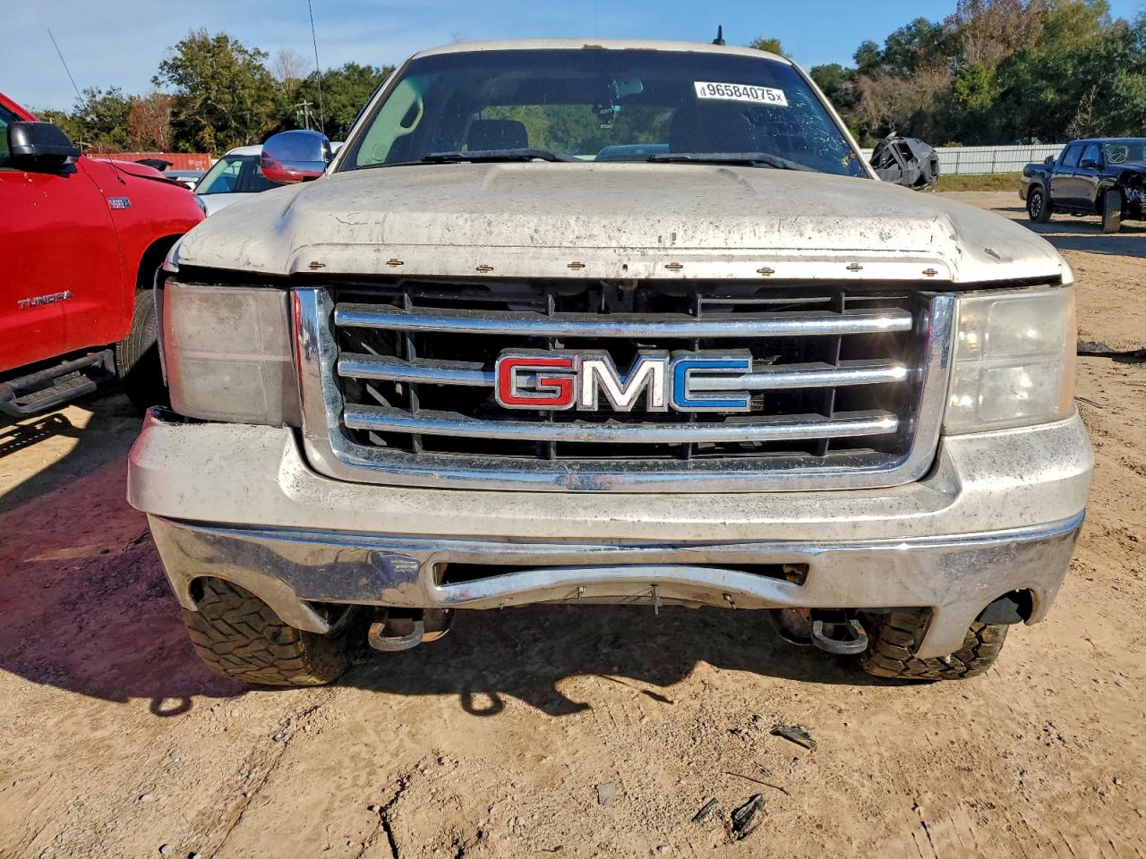 GMC Sierra K1500 Sle Image 7