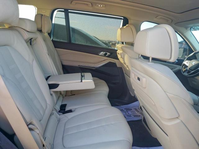 BMW X Series Xdrive50i Image 6