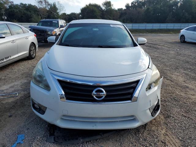 Nissan Altima 3.5s Image 4