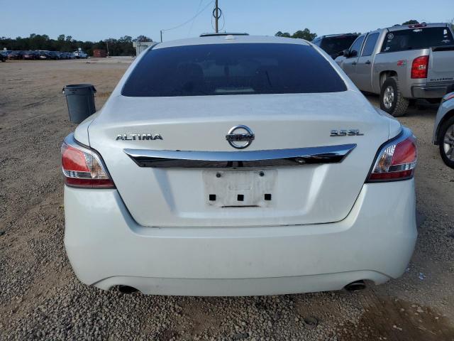 Nissan Altima 3.5s Image 3