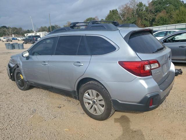 Subaru Outback 2.5i Premium Image 3