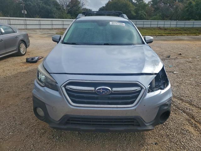 Subaru Outback 2.5i Premium Image 2