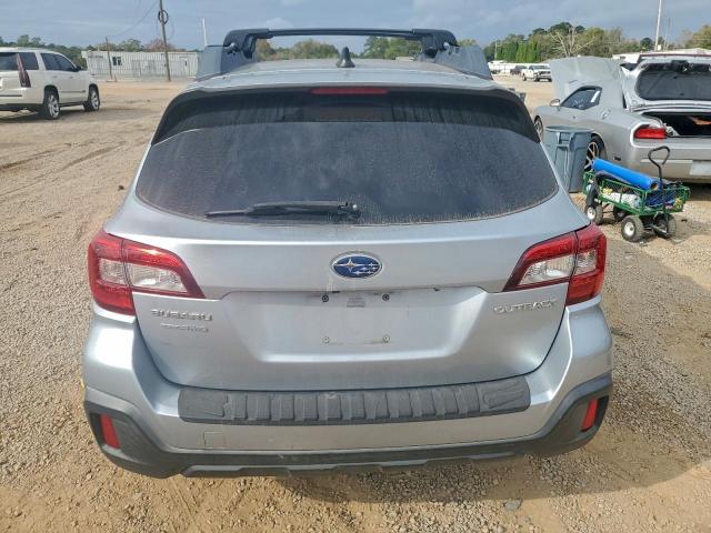 Subaru Outback 2.5i Premium Image 6