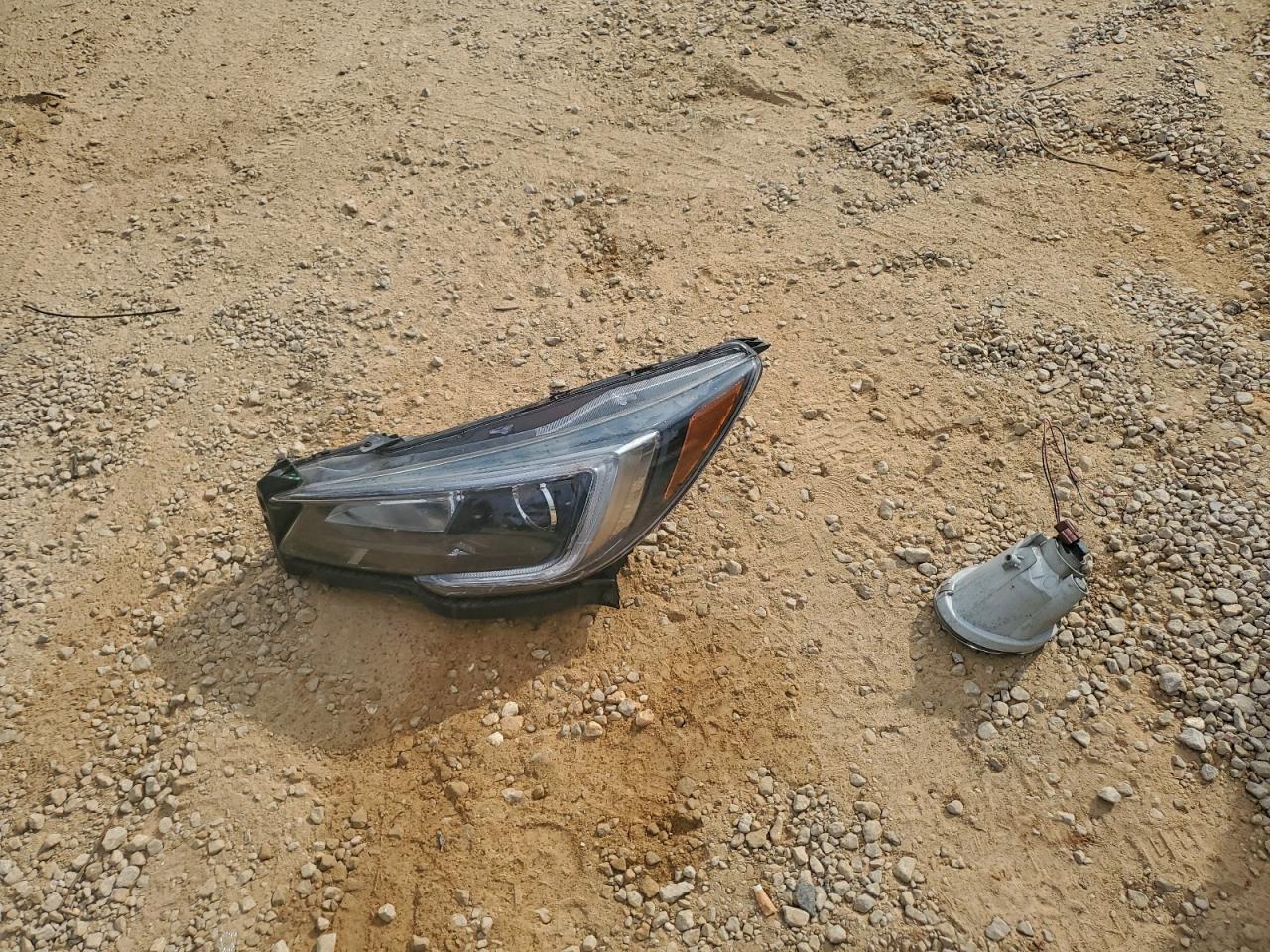 Subaru Outback 2.5i Premium Image 8