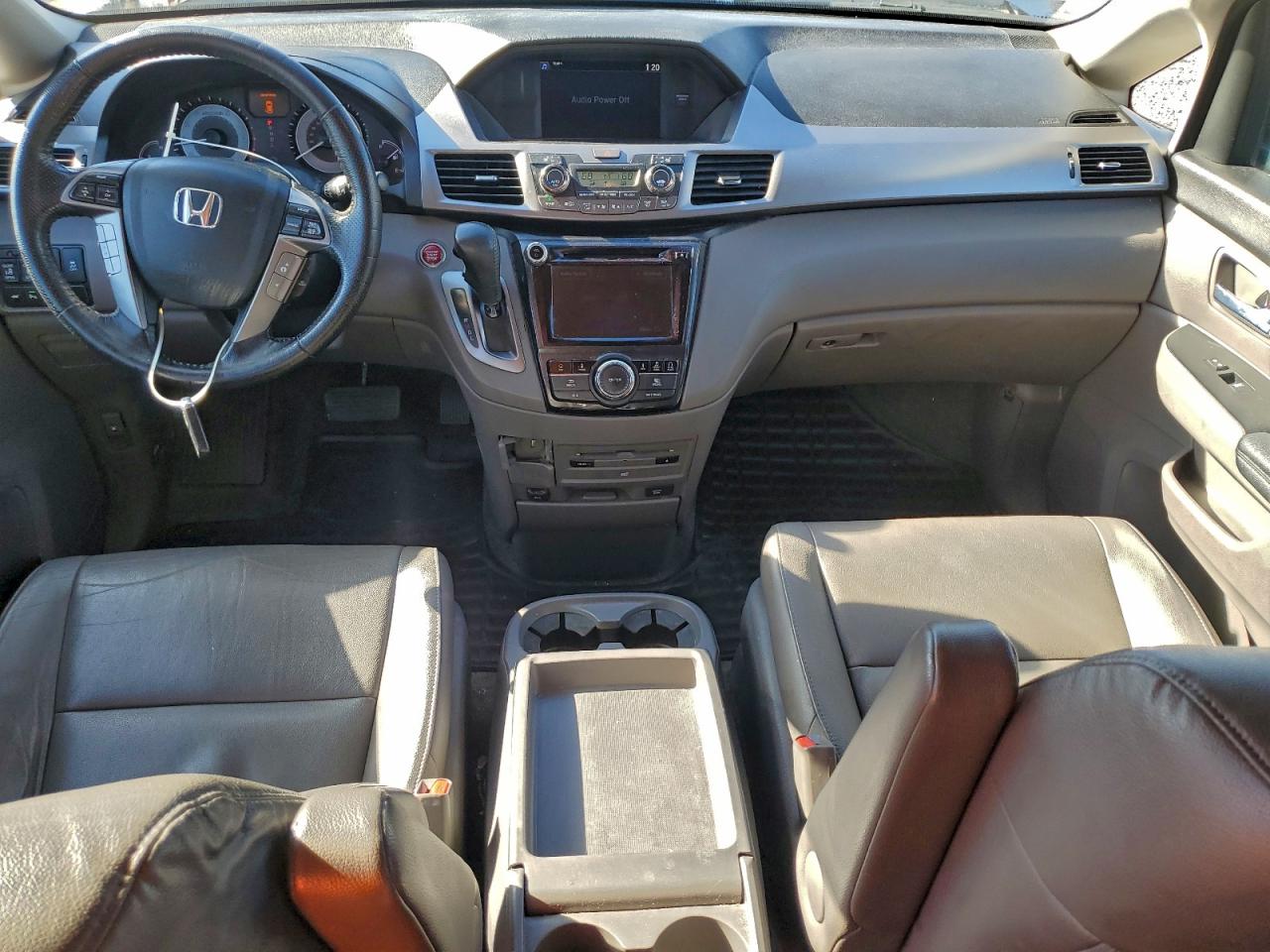Honda Odyssey Touring Image 5