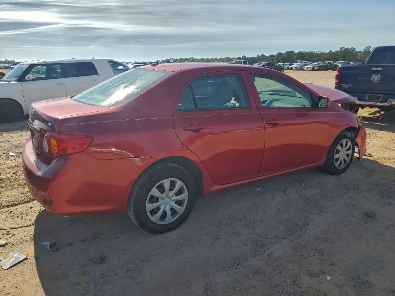 Toyota Corolla Base Image 2