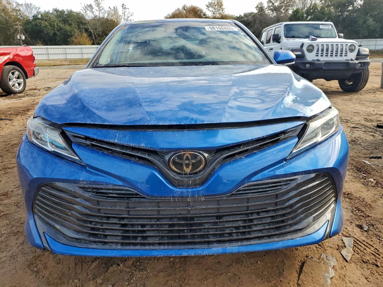 Toyota Camry L Image 5