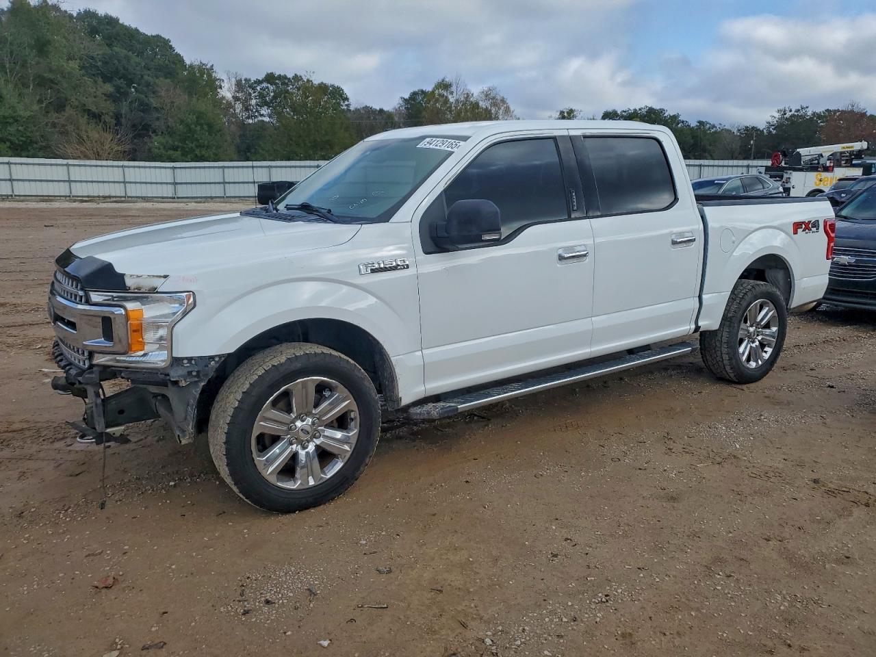 Ford F-150 Supercrew Image 1