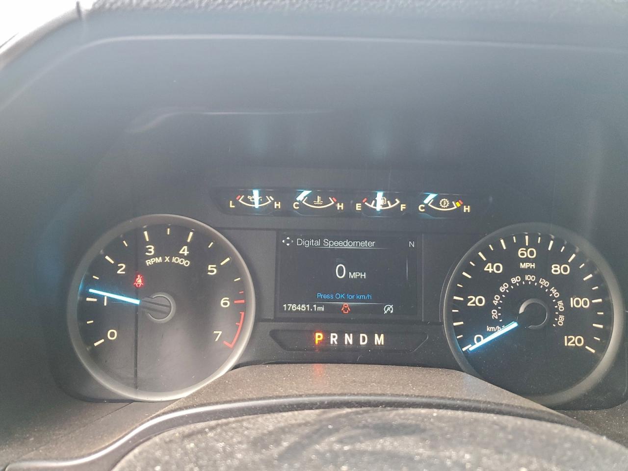 Ford F-150 Supercrew Image 11