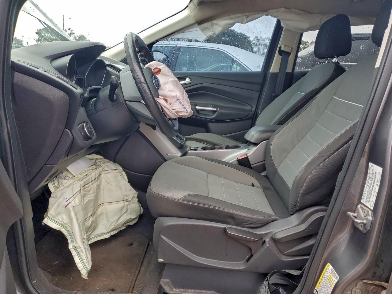 Ford Escape Se Image 9