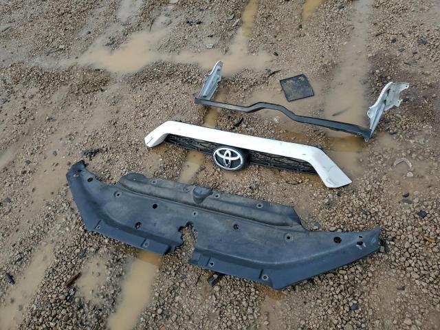 Toyota 4Runner Sr5 Image 7