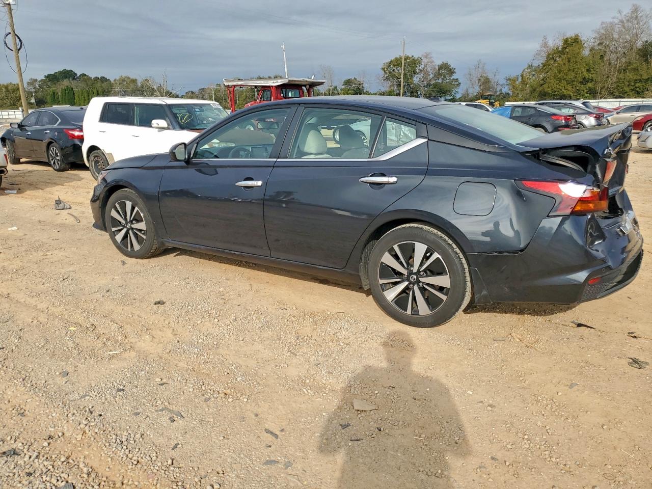 Nissan Altima Sv Image 4