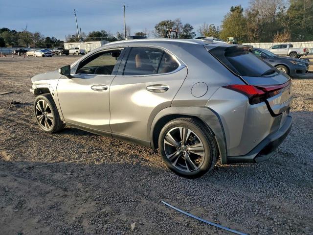 Lexus Ux 200 Image 4