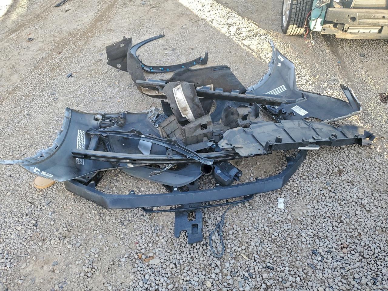 Lexus Ux 200 Image 8