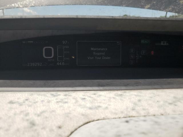 Toyota Prius Image 11