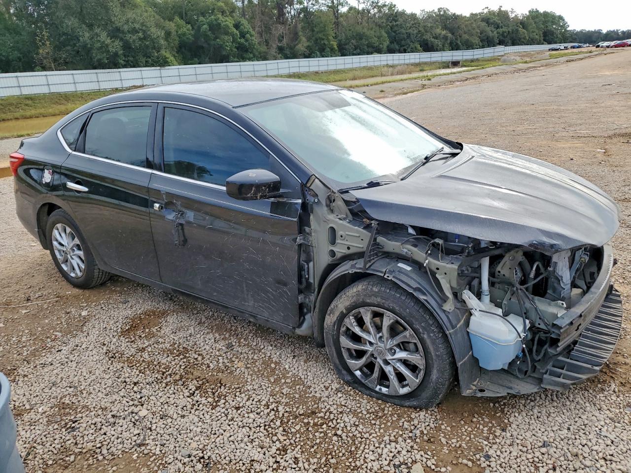 Nissan Sentra S Image 7