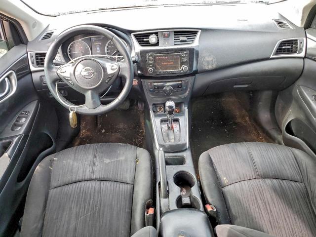Nissan Sentra S Image 3