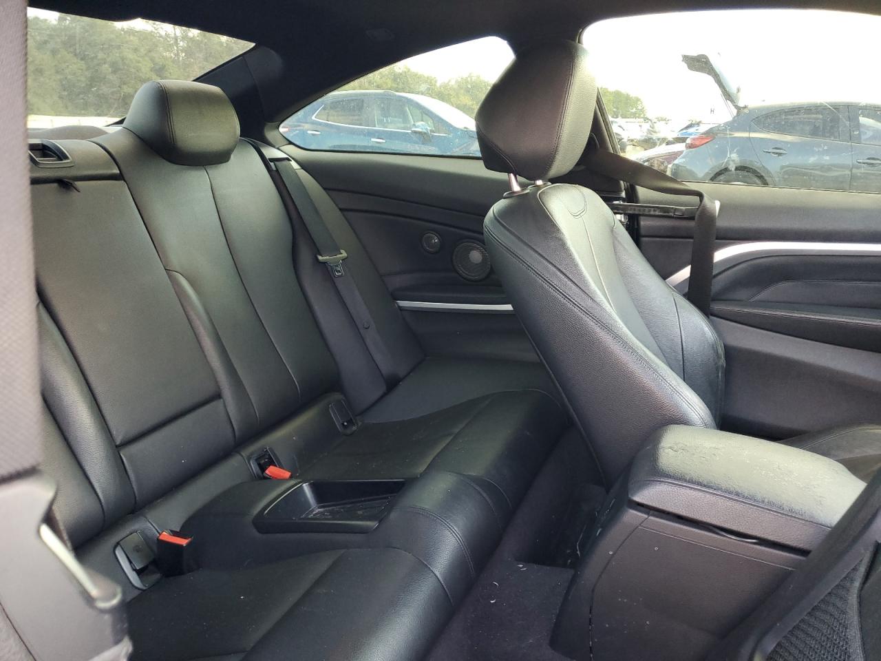 BMW 4 Series I Image 10