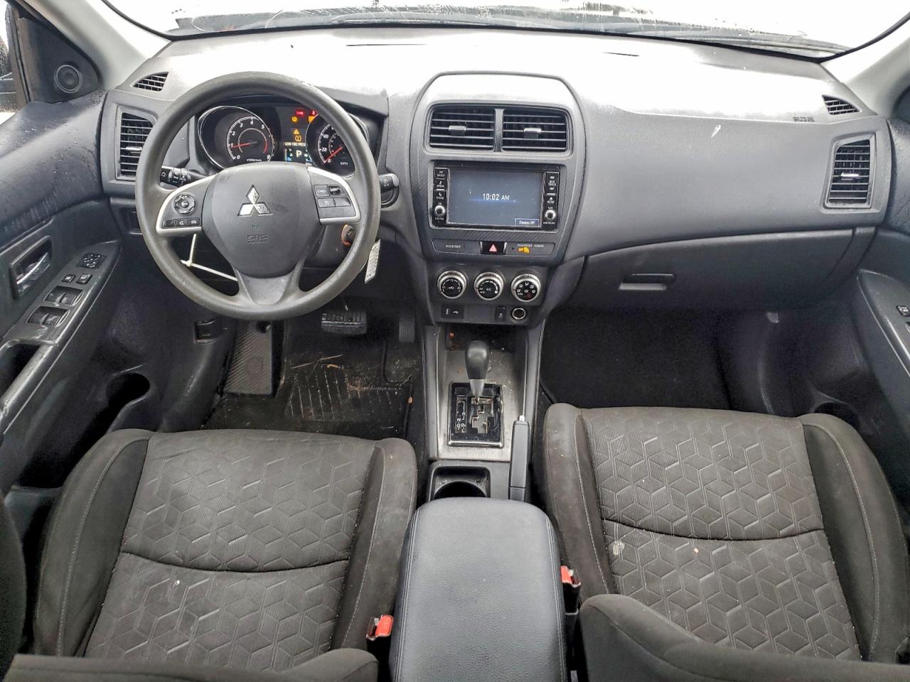 Mitsubishi Outlander Es Image 9