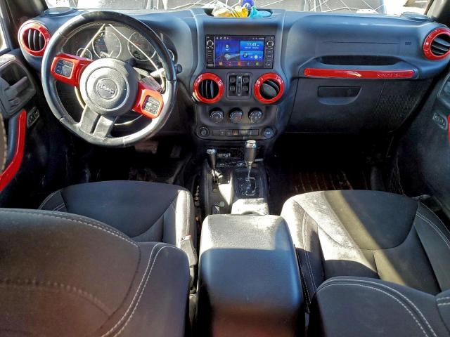 Jeep Wrangler Sahara Image 2