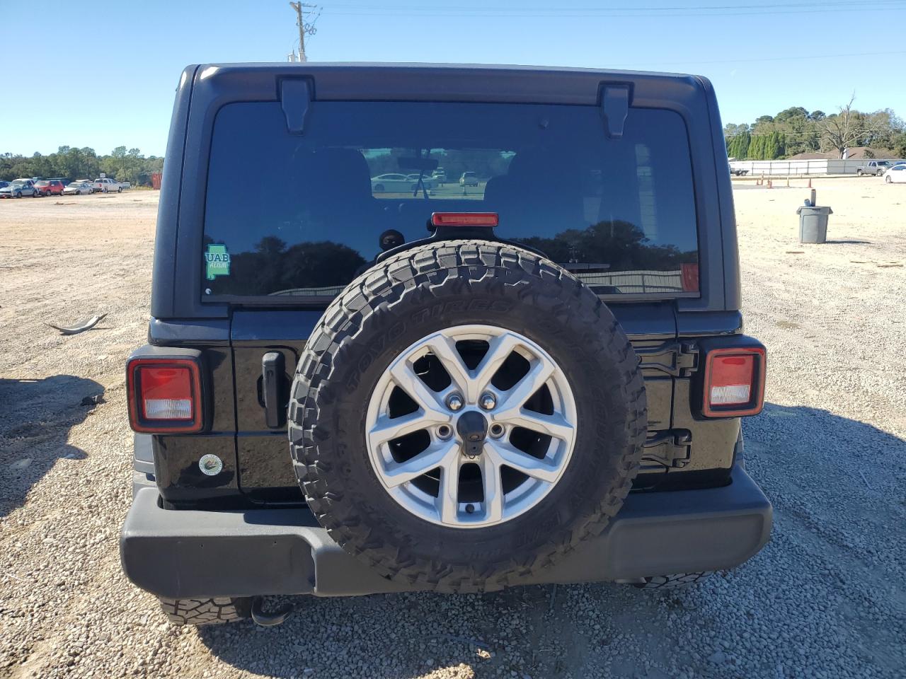 Jeep Wrangler Sport Image 8