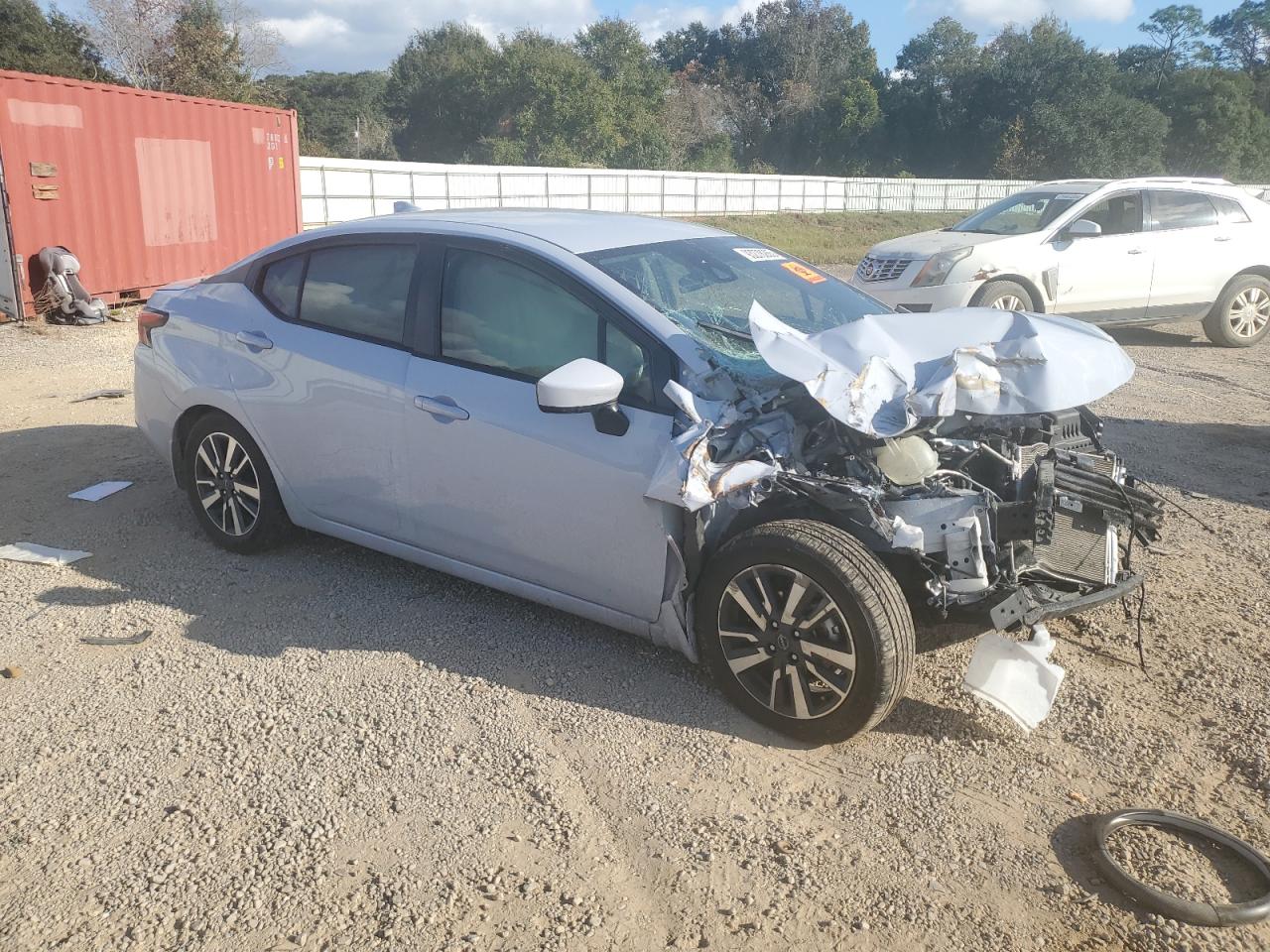 Nissan Versa Sv Image 8