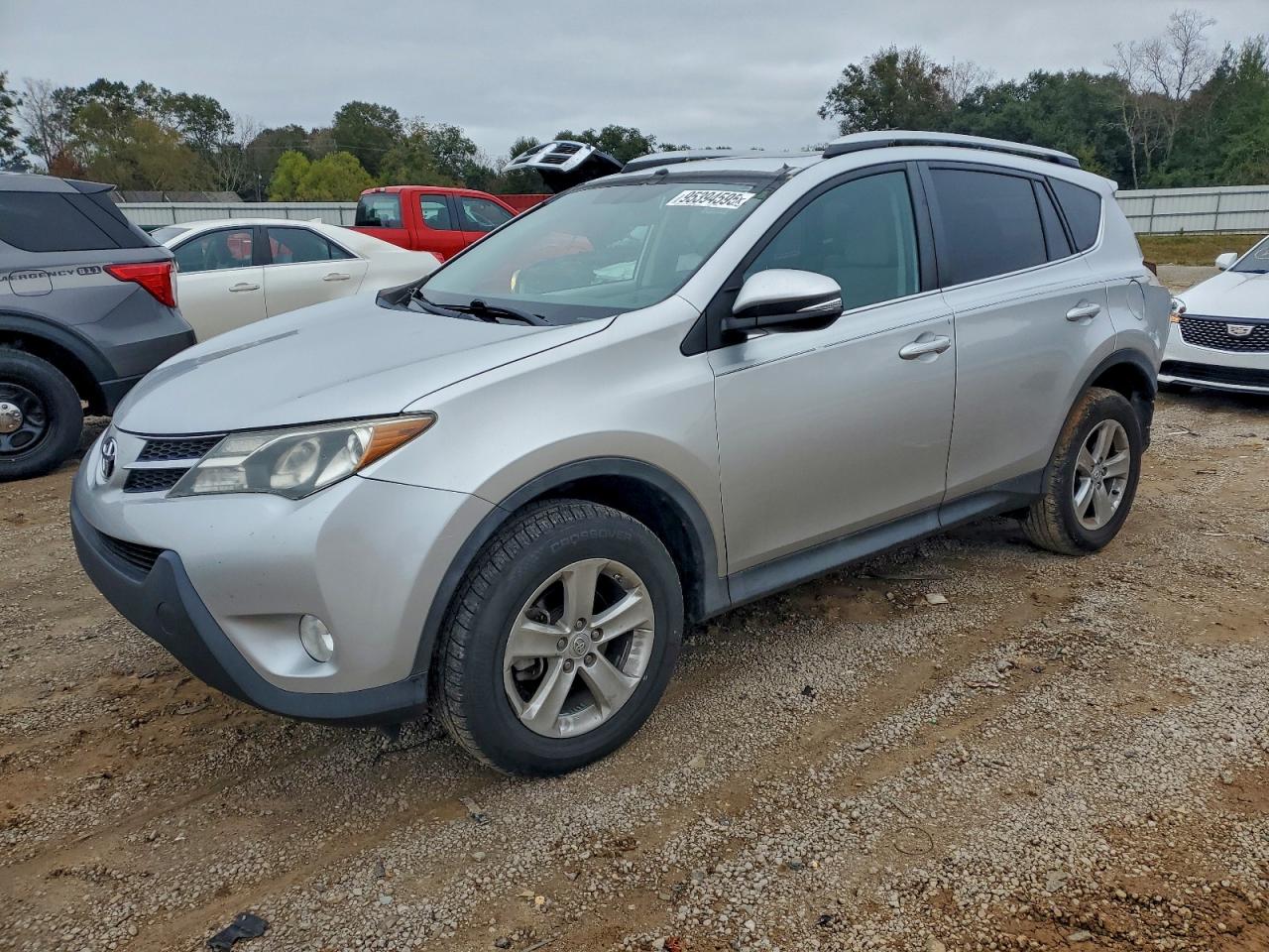 Toyota RAV4 Xle Image 1