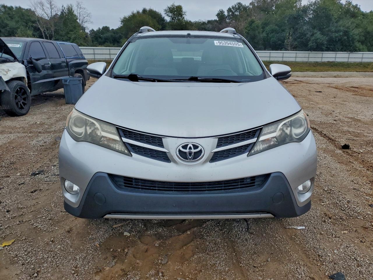 Toyota RAV4 Xle Image 11