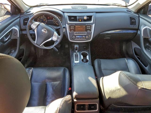 Nissan Altima 2.5 Image 11