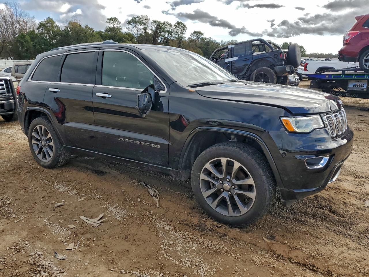 Jeep Grand Cherokee Overland Image 4