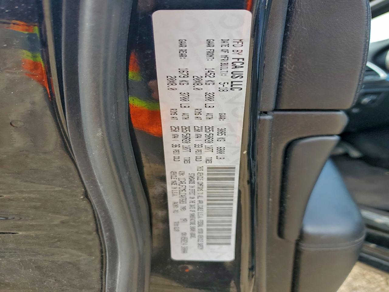 Jeep Grand Cherokee Overland Image 12