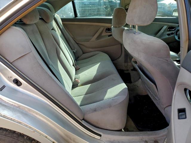 Toyota Camry Base Image 11