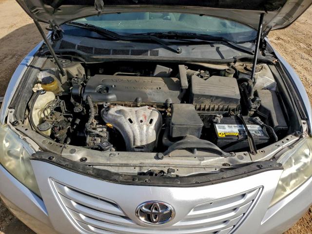 Toyota Camry Base Image 12