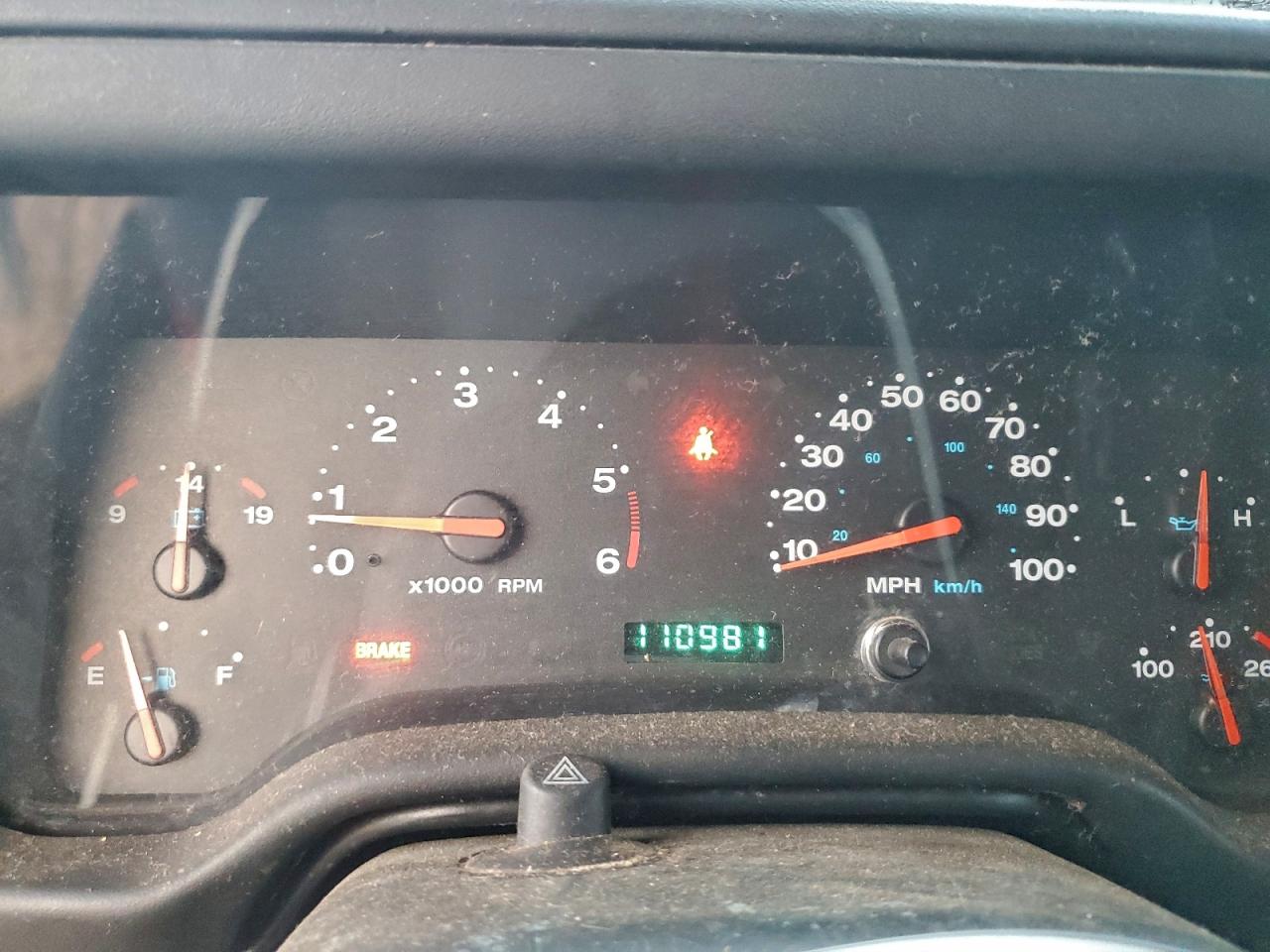 Jeep Wrangler X Image 12