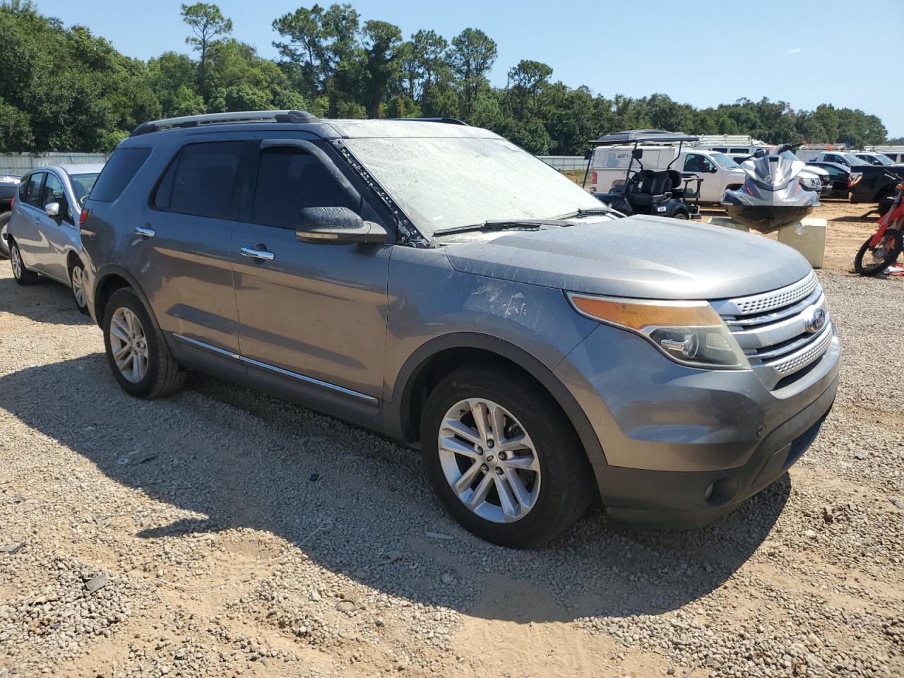 Ford Explorer Xlt Image 5