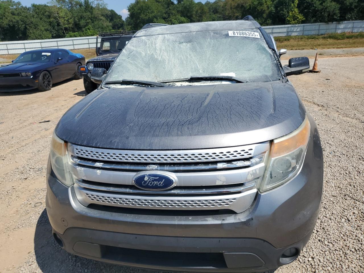 Ford Explorer Xlt Image 6