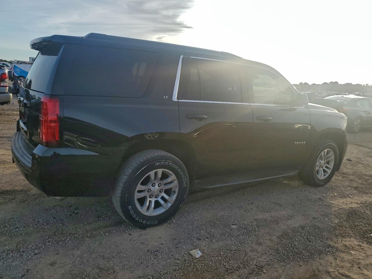 Chevrolet Tahoe K1500 Lt Image 3