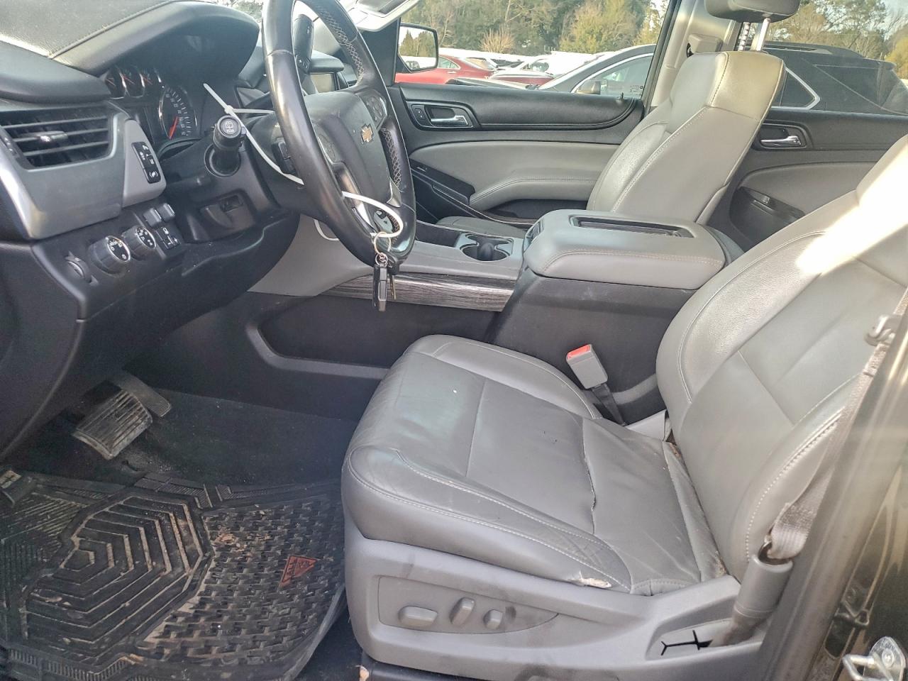 Chevrolet Tahoe K1500 Lt Image 7