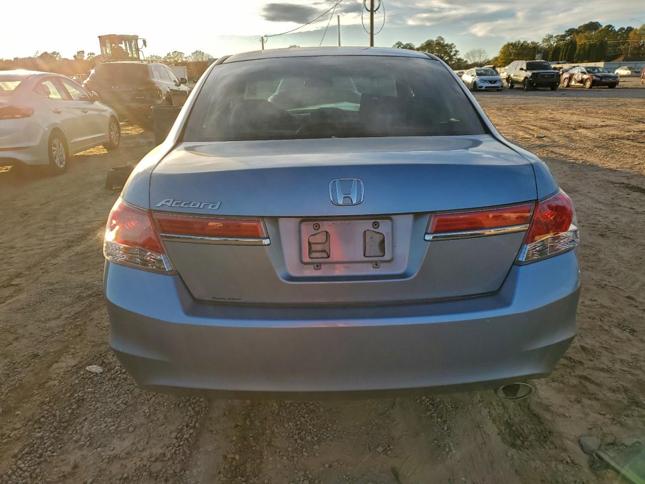 Honda Accord Lx Image 6