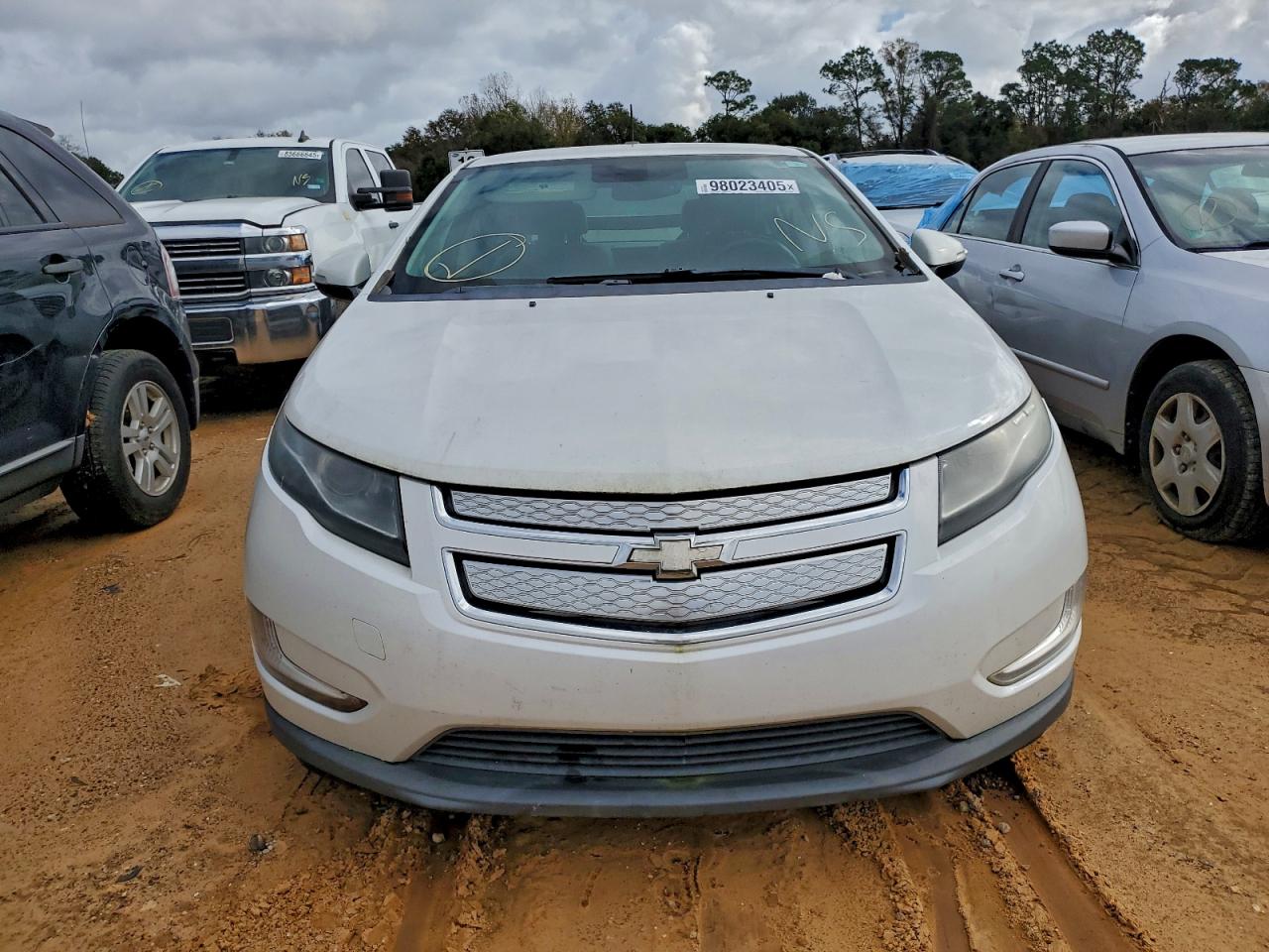 Chevrolet Volt Image 4