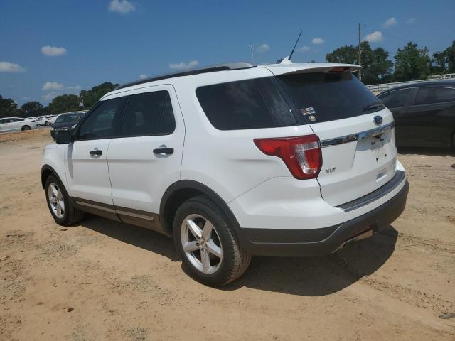 Ford Explorer Xlt Image 4