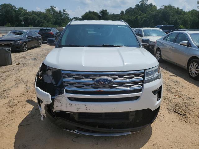 Ford Explorer Xlt Image 10
